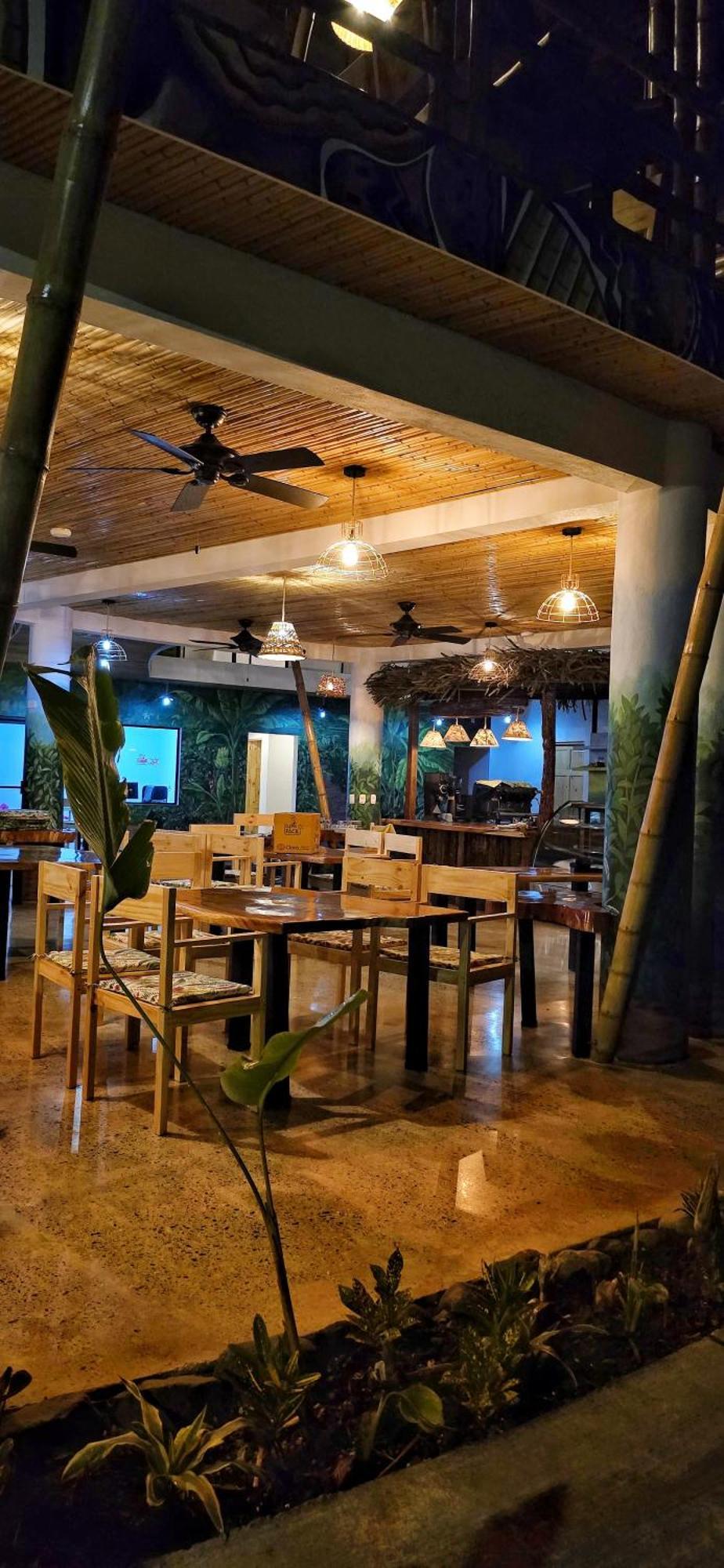 Bonding Coffee Roaster Cafe & Hotel Кепос Экстерьер фото